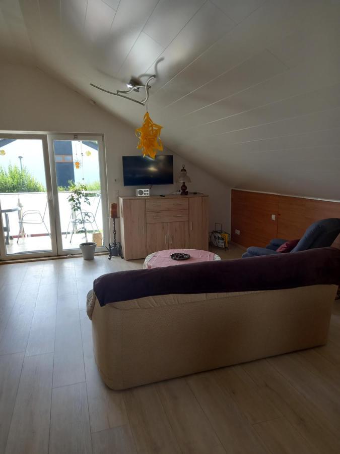 Ferienwohnung Sonnenschein Нойвиед Екстериор снимка